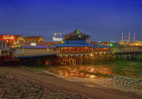 Redondo beach pier redondo beach ca - Redondo Beach, CA 90277. 310-318-3474. Hours: Mon to Sat 11:30am-9pm, Sun 11am-9pm. Happy Hour: Mon to Thu 3pm-6pm, Call ahead for wait times or large parties on day of. View MenuOrder OnlineBook a Table. Get Directions. Features. Located on the water in King Harbor amidst the sailboats and palm trees, Bluewater Redondo offers spectacular ...